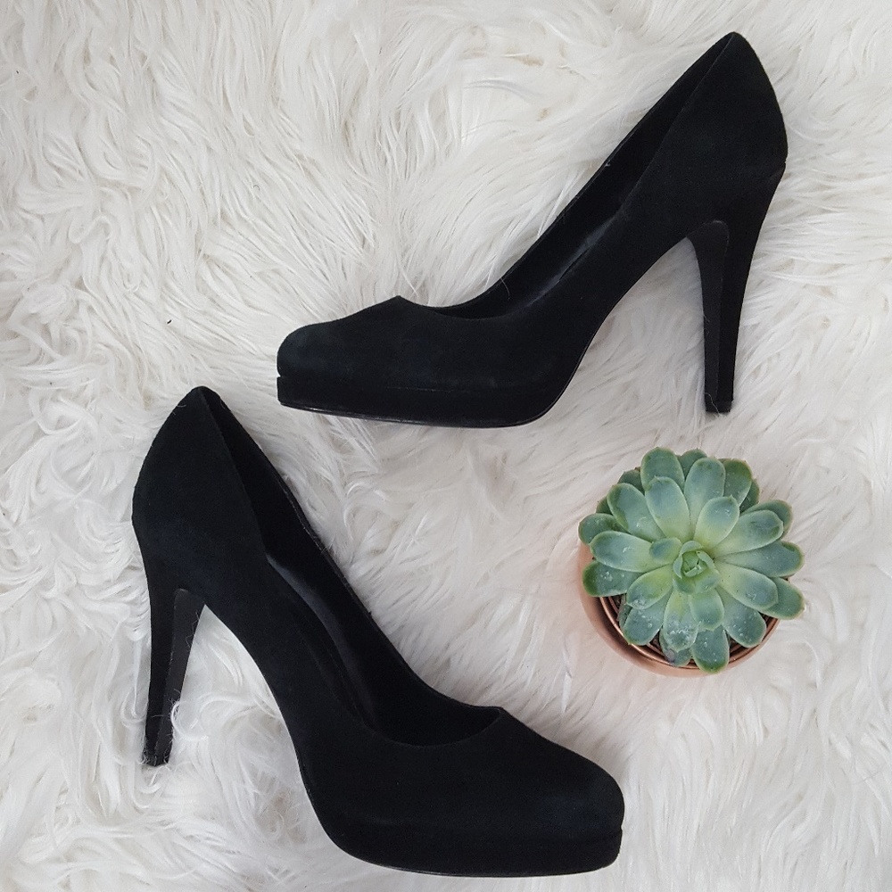 NWT BCBGeneration Leather platform heels